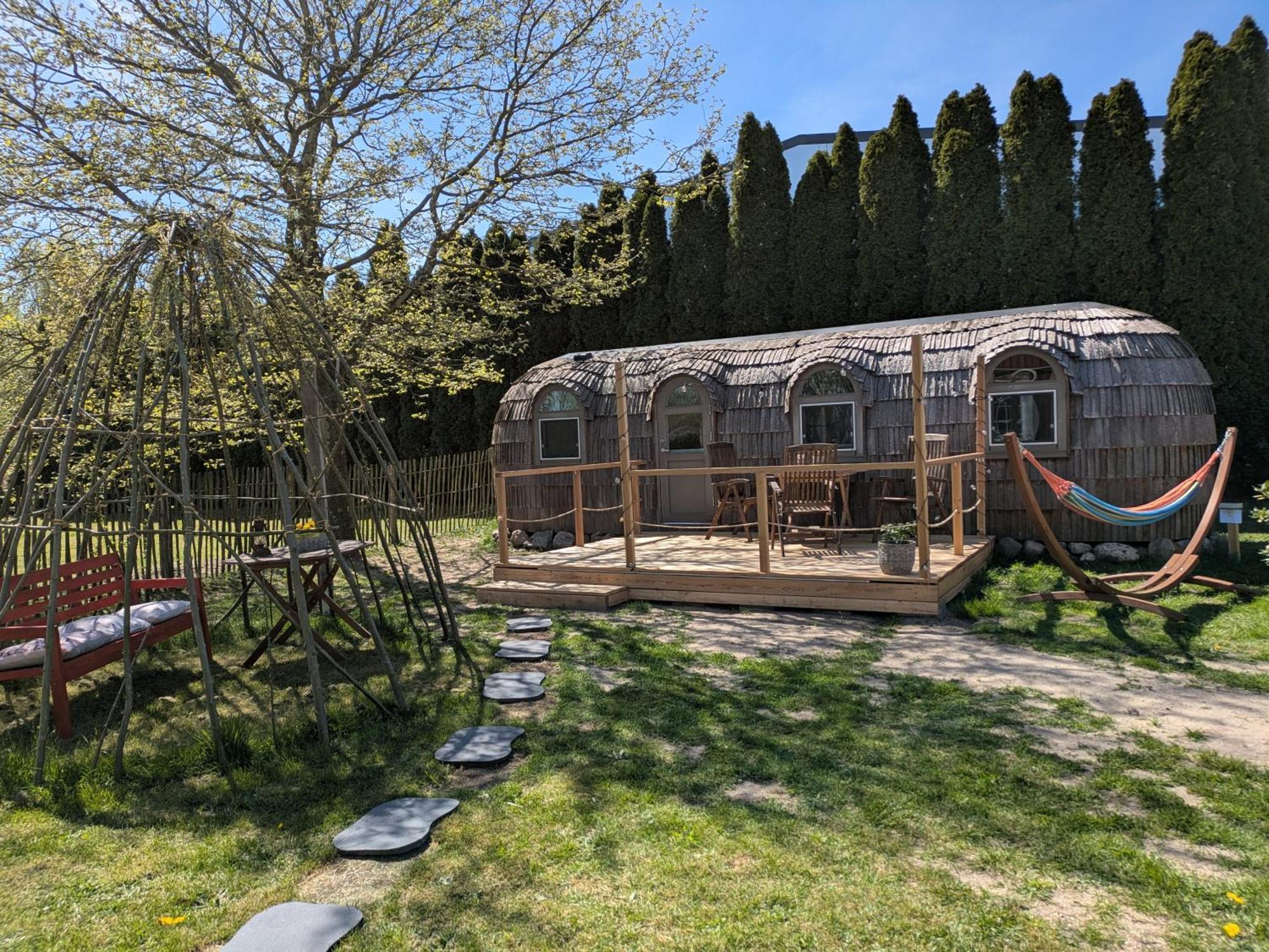 Bettis - Uebernachten Im Iglu-tinyhaus Tostedt (Lower-Saxony)